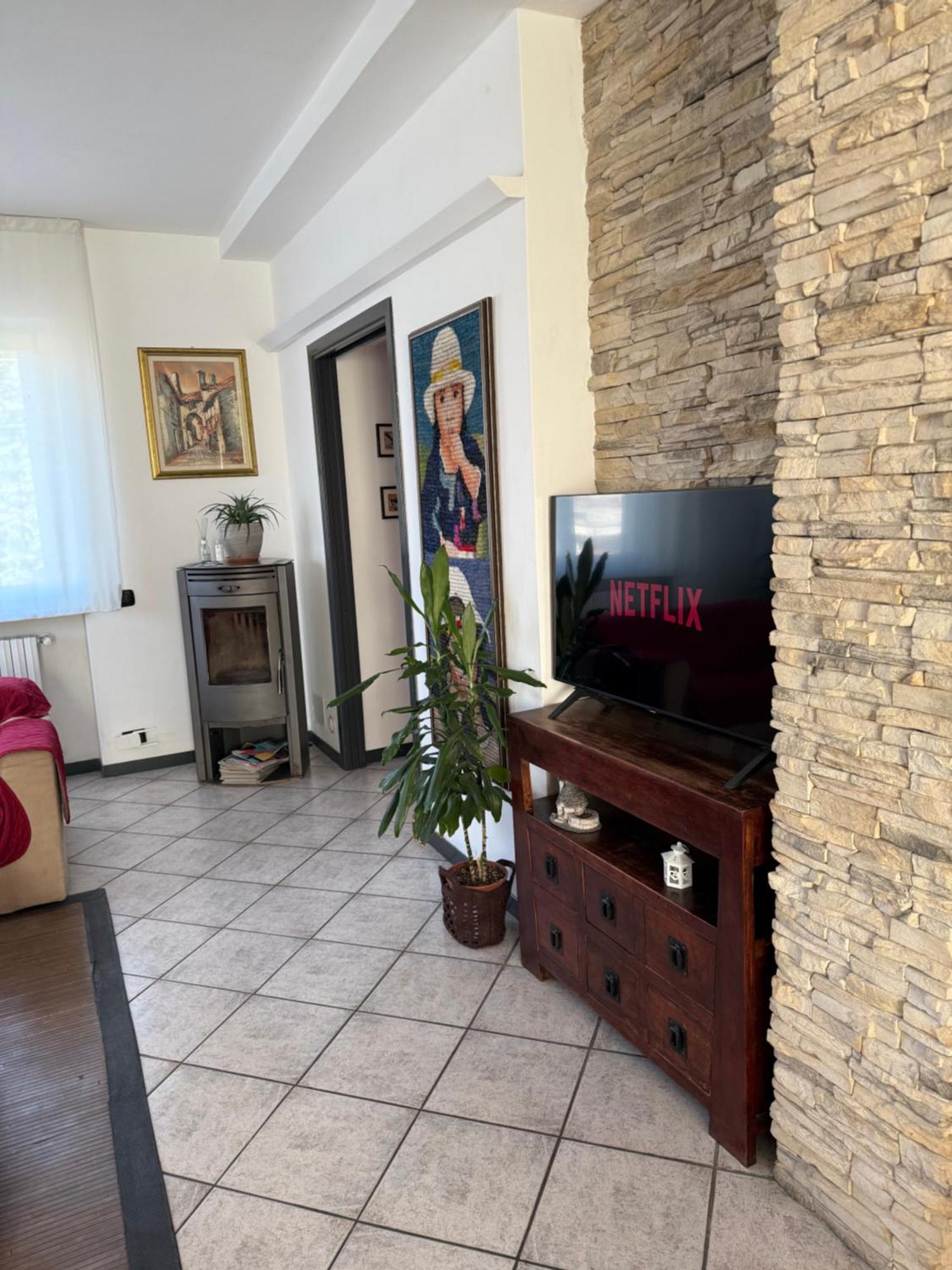 Appartamento Ca Bilofer-7 Min To Bergamo Airport Seriate Esterno foto